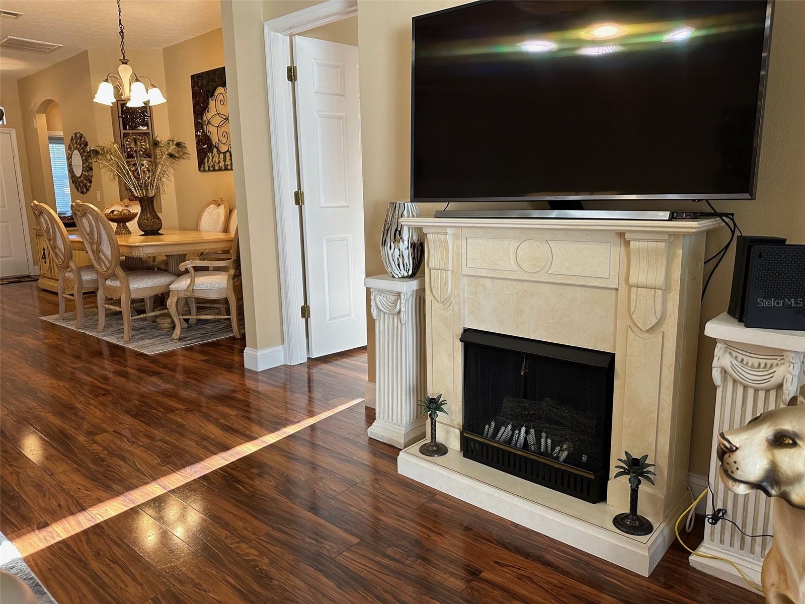 Image 27 of 67 For 12411 Cavalier Court