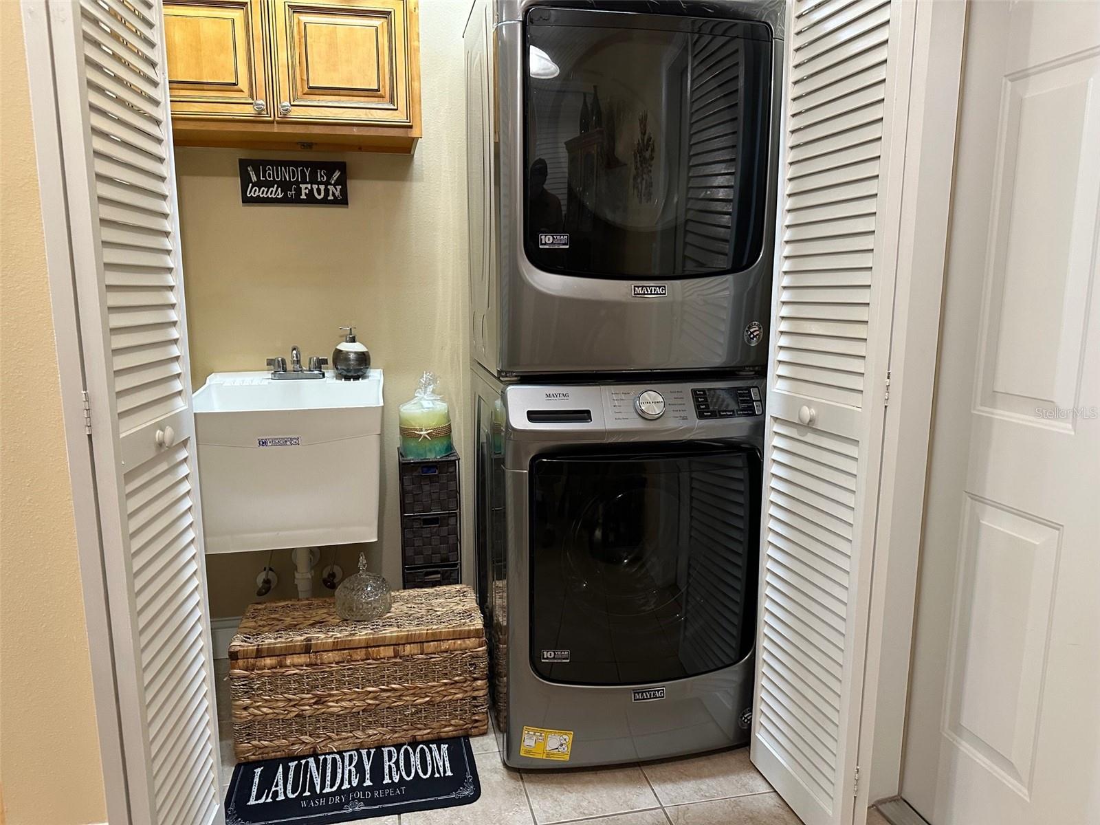 Image 41 of 67 For 12411 Cavalier Court