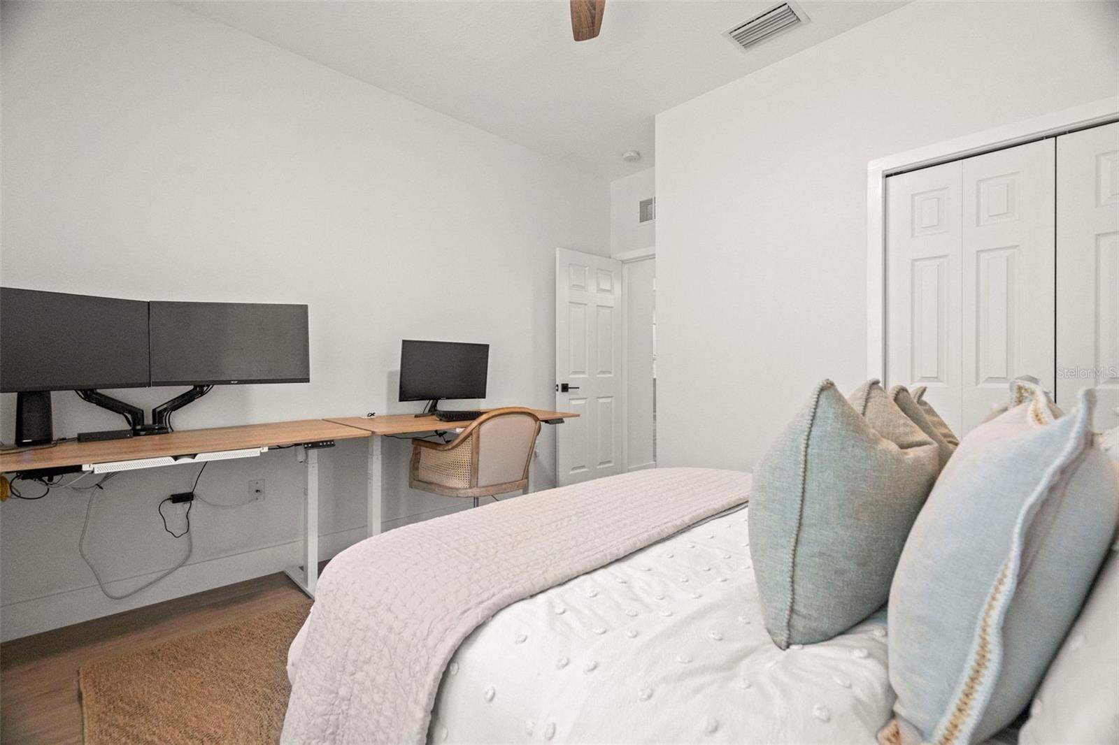 Listing photo id 22 for 3500 Cowart Street