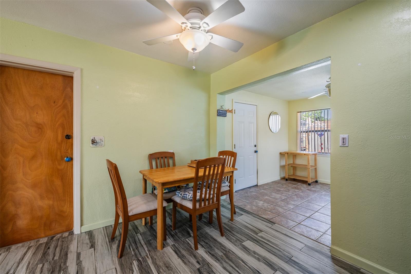 Image 11 of 26 For 2208 Coit Road