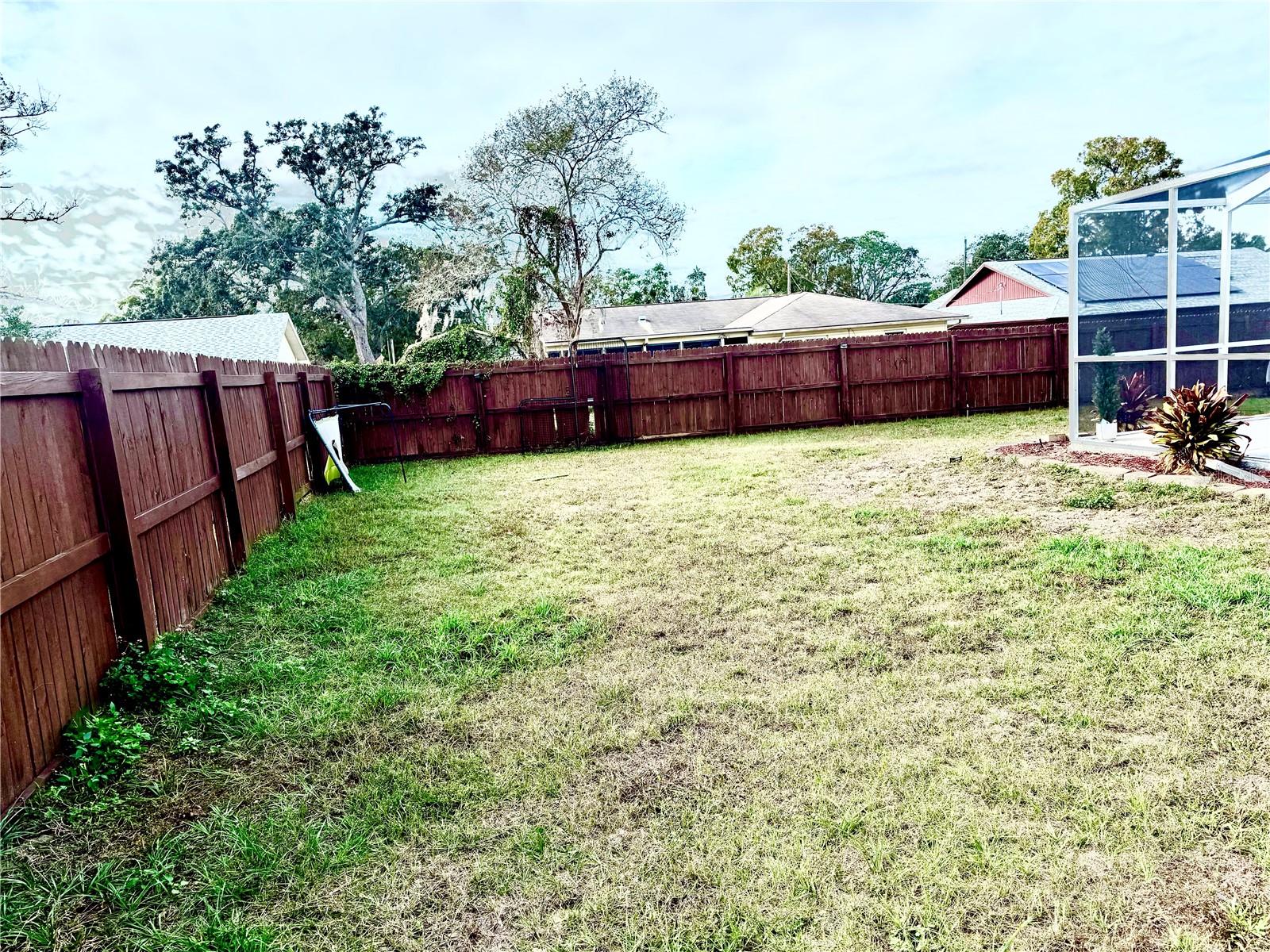 Image 23 of 23 For 2287 Amherst Avenue