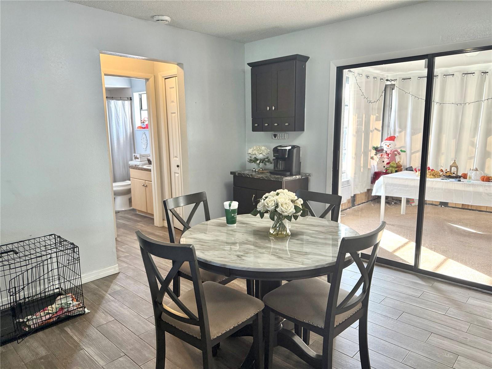 Image 6 of 23 For 2287 Amherst Avenue