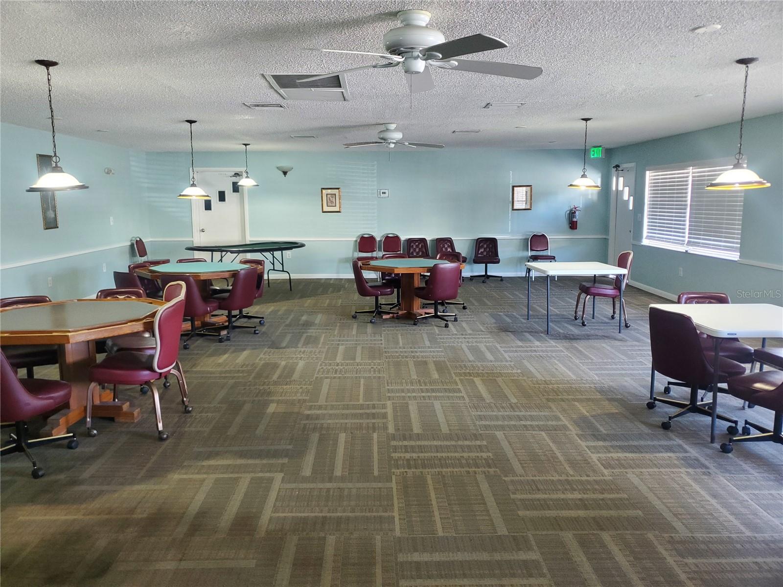 Image 41 of 44 For 6070 80th Street N 415