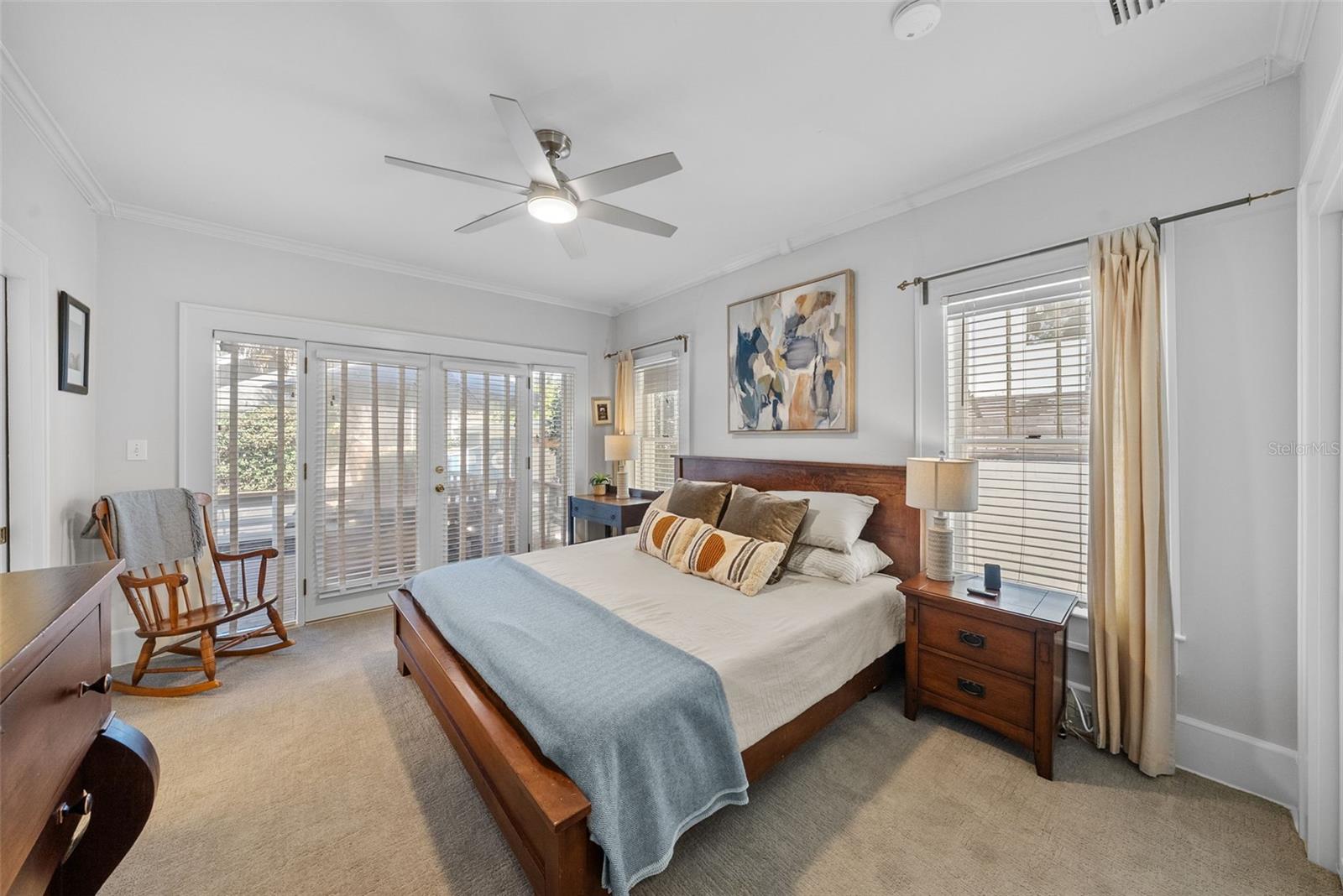 Image 17 of 36 For 3009 San Rafael Street