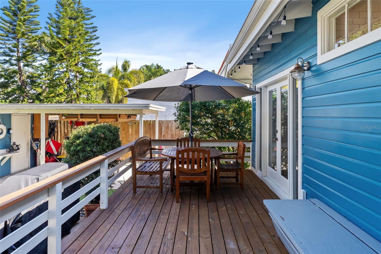 Image 23 of 36 For 3009 San Rafael Street