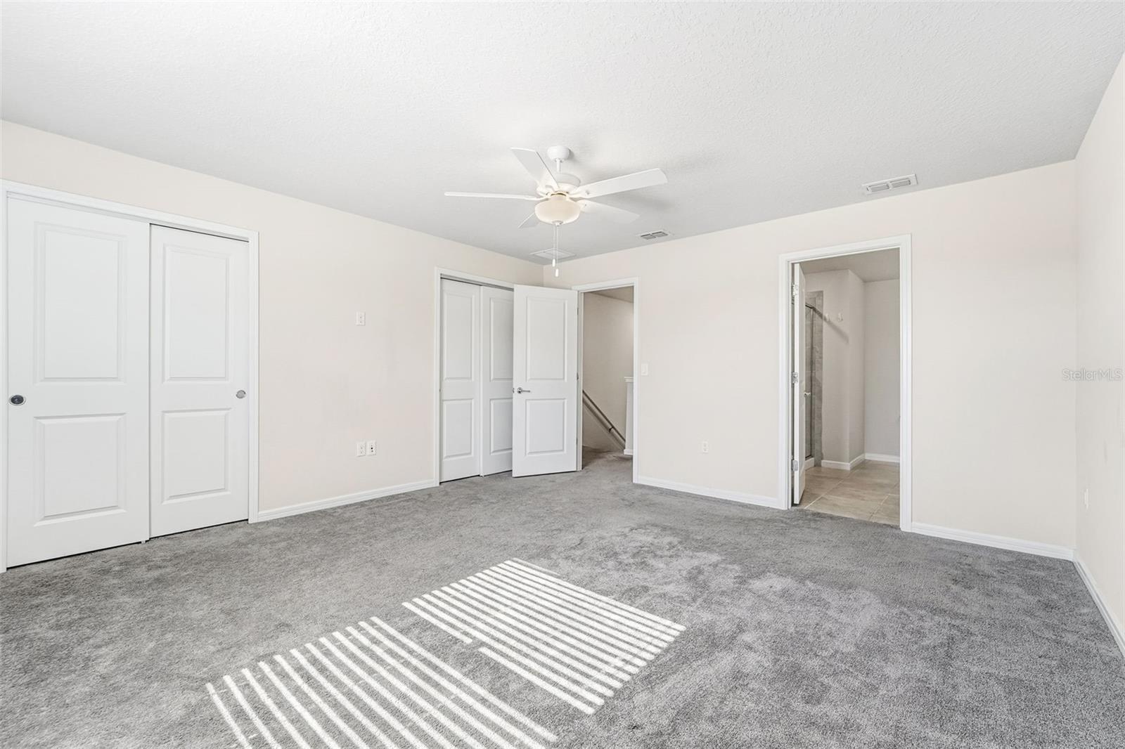 Image 14 of 32 For 31332 Amberview Bend