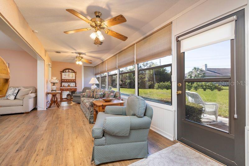 Image 2 of 50 For 40 Gretchen Court