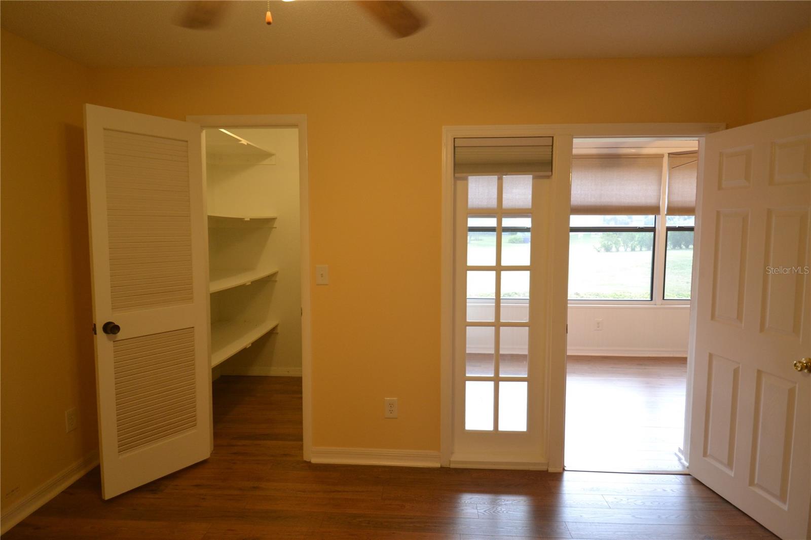 Image 39 of 50 For 40 Gretchen Court