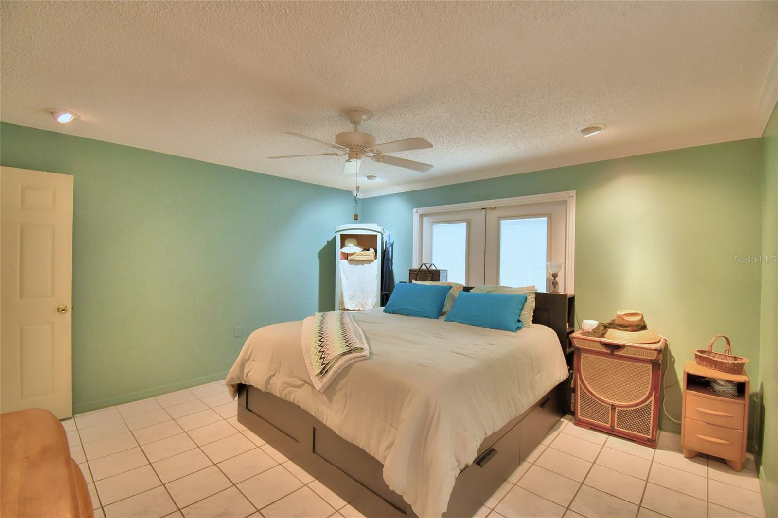 Image 26 of 84 For 3142 Valley High Drive