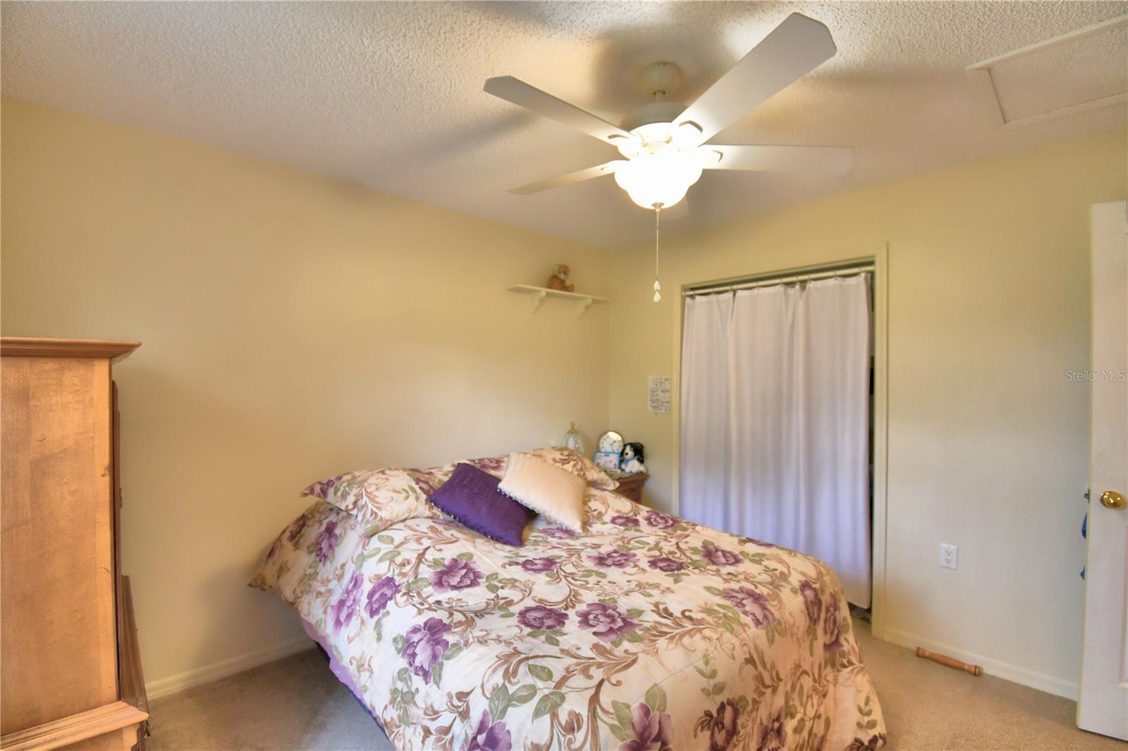 Image 34 of 84 For 3142 Valley High Drive