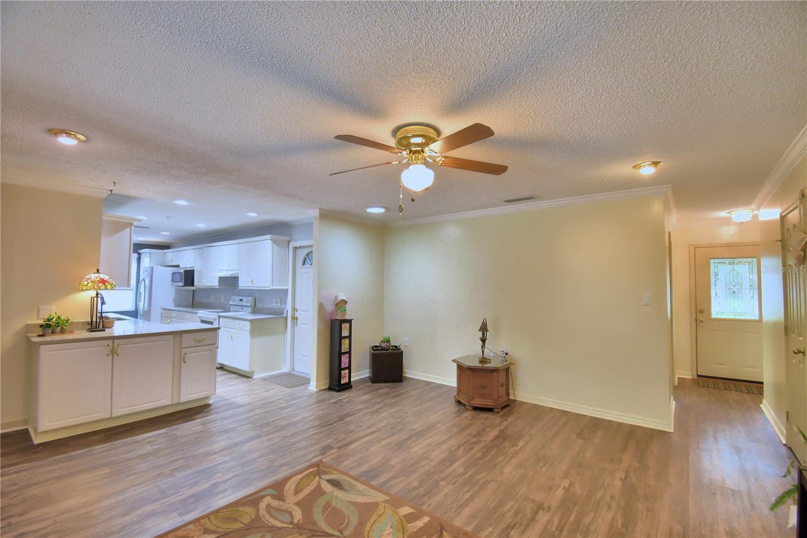 Image 52 of 84 For 3142 Valley High Drive