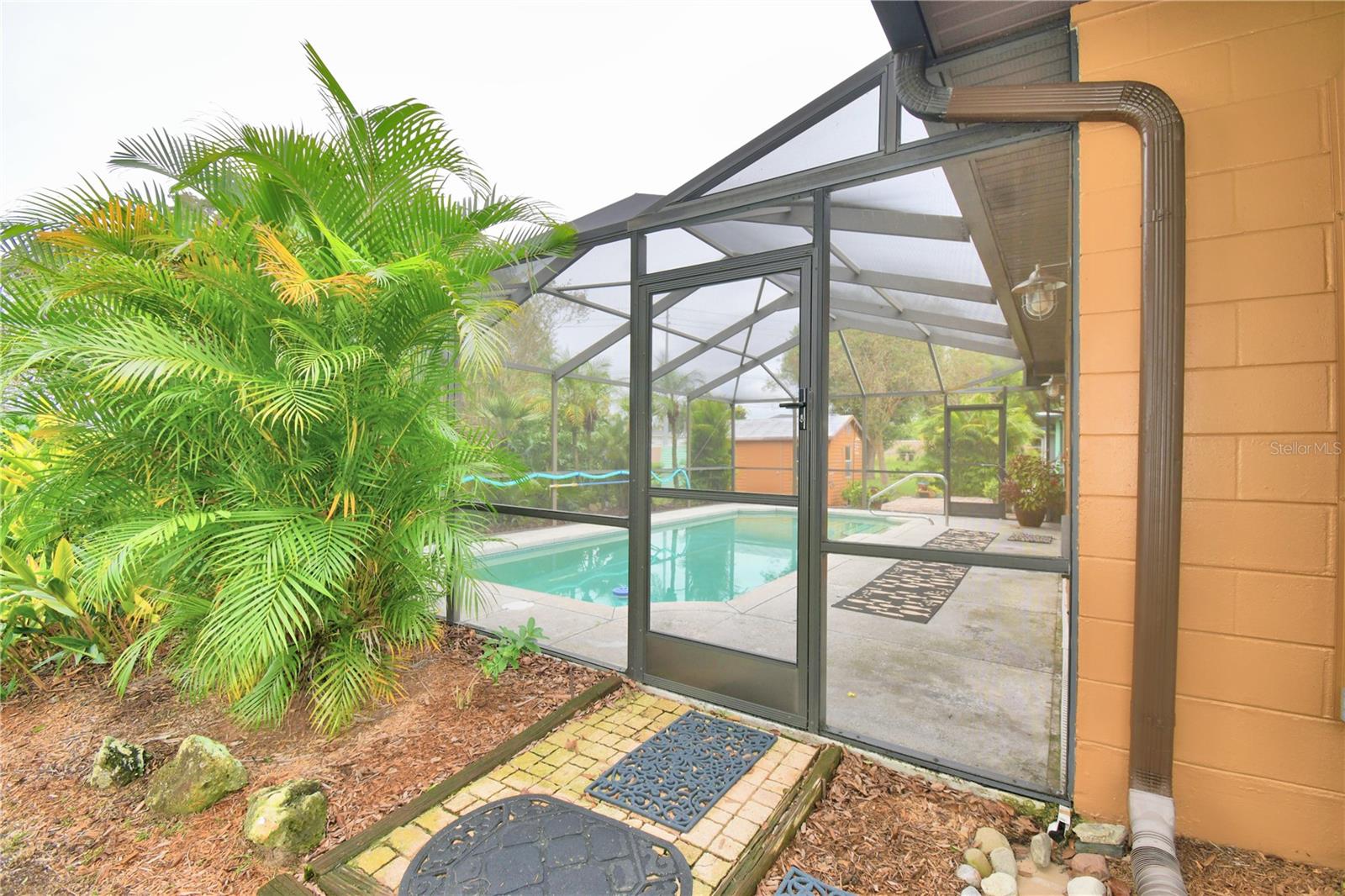 Image 7 of 84 For 3142 Valley High Drive