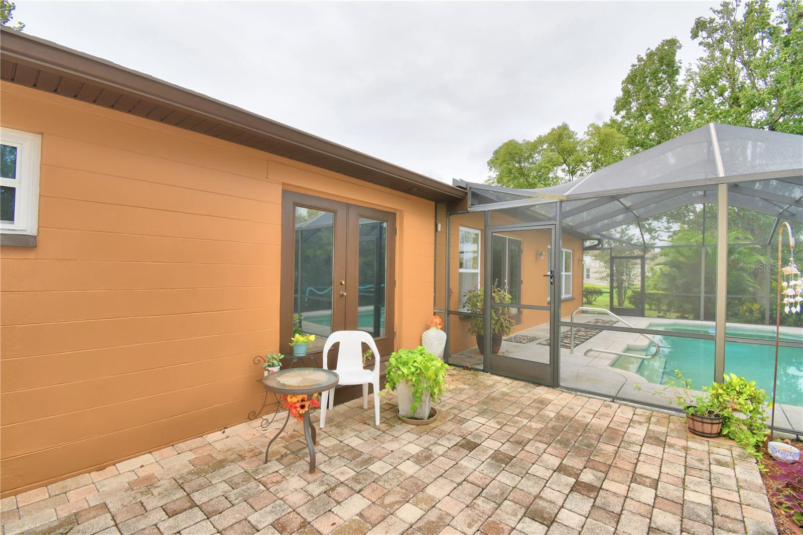 Image 8 of 84 For 3142 Valley High Drive