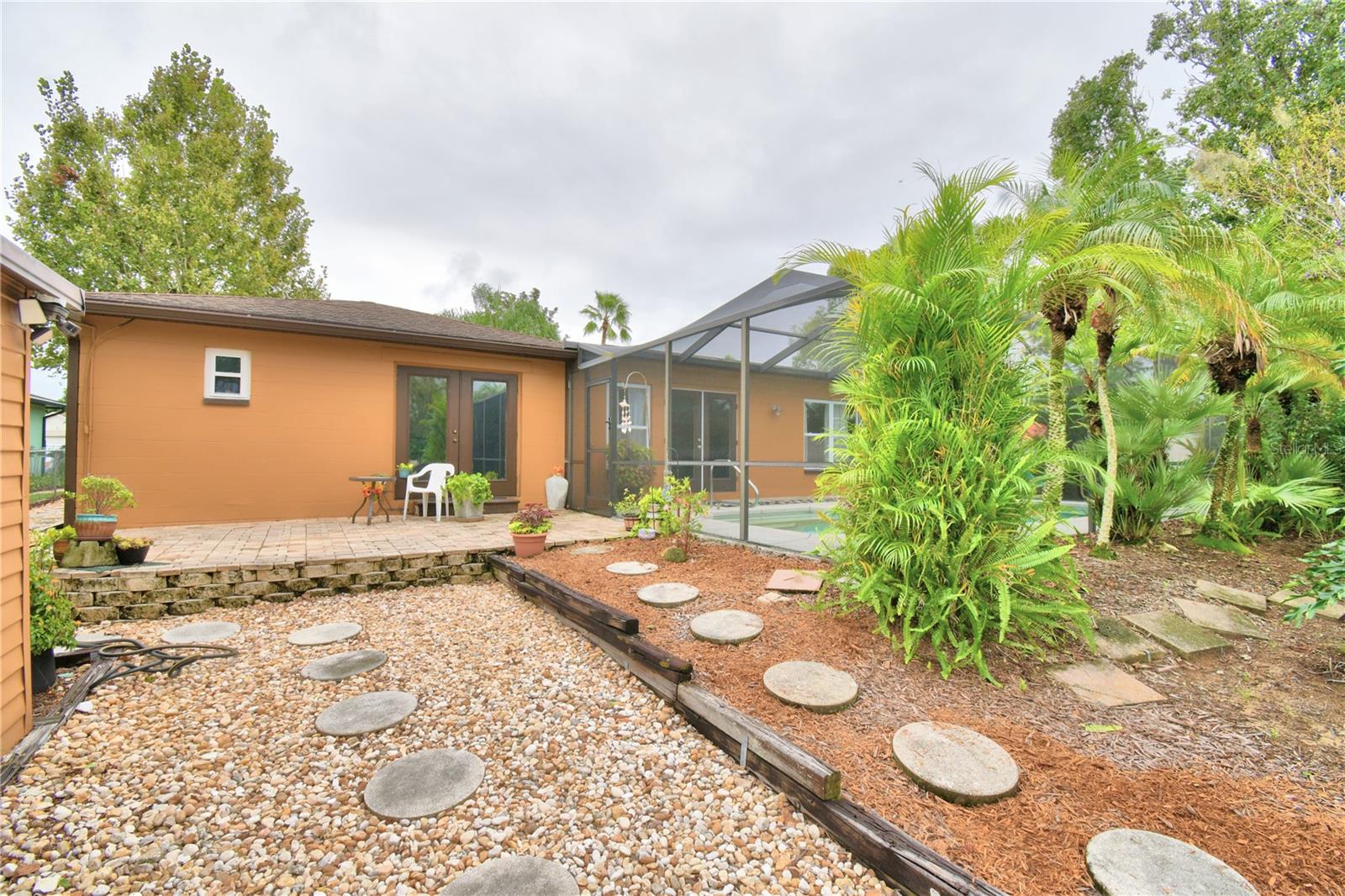 Image 9 of 84 For 3142 Valley High Drive