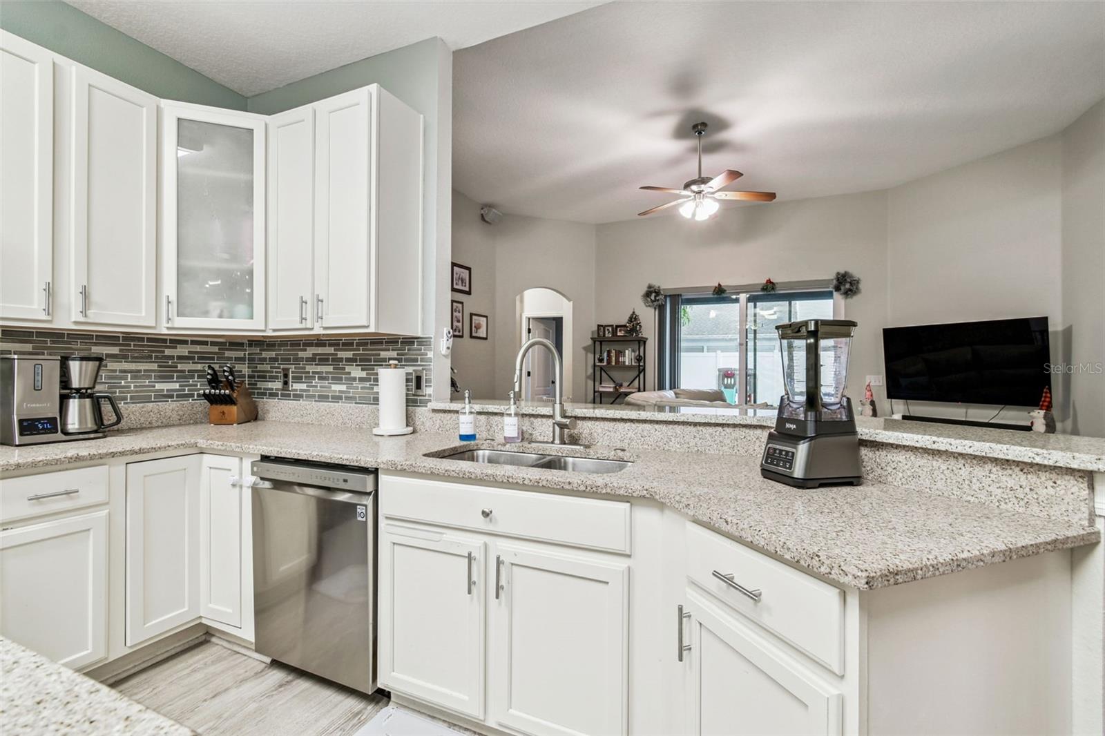 Image 12 of 34 For 5911 Plummer Slade Court