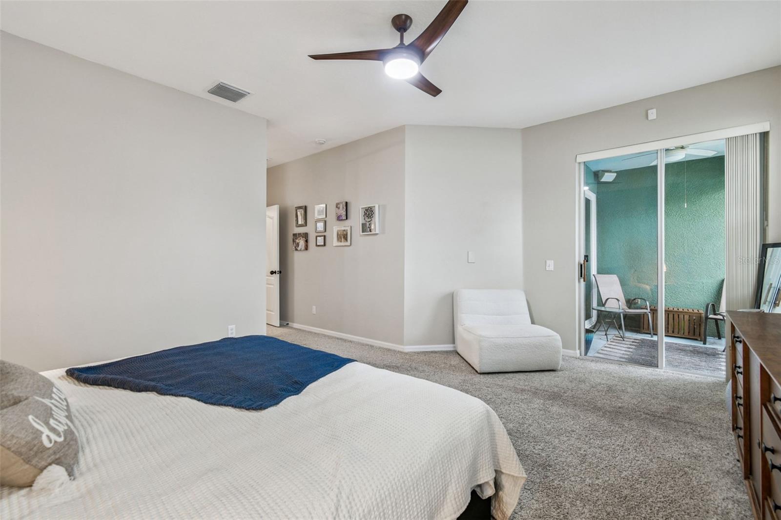 Image 14 of 34 For 5911 Plummer Slade Court