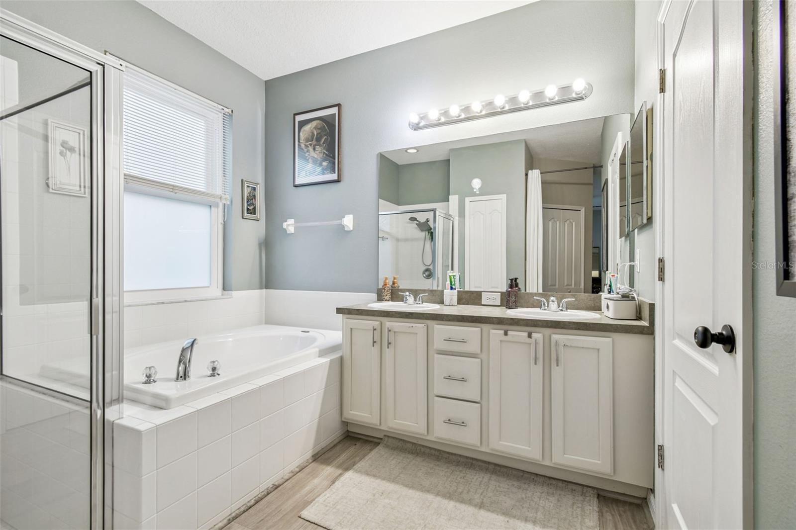 Image 15 of 34 For 5911 Plummer Slade Court