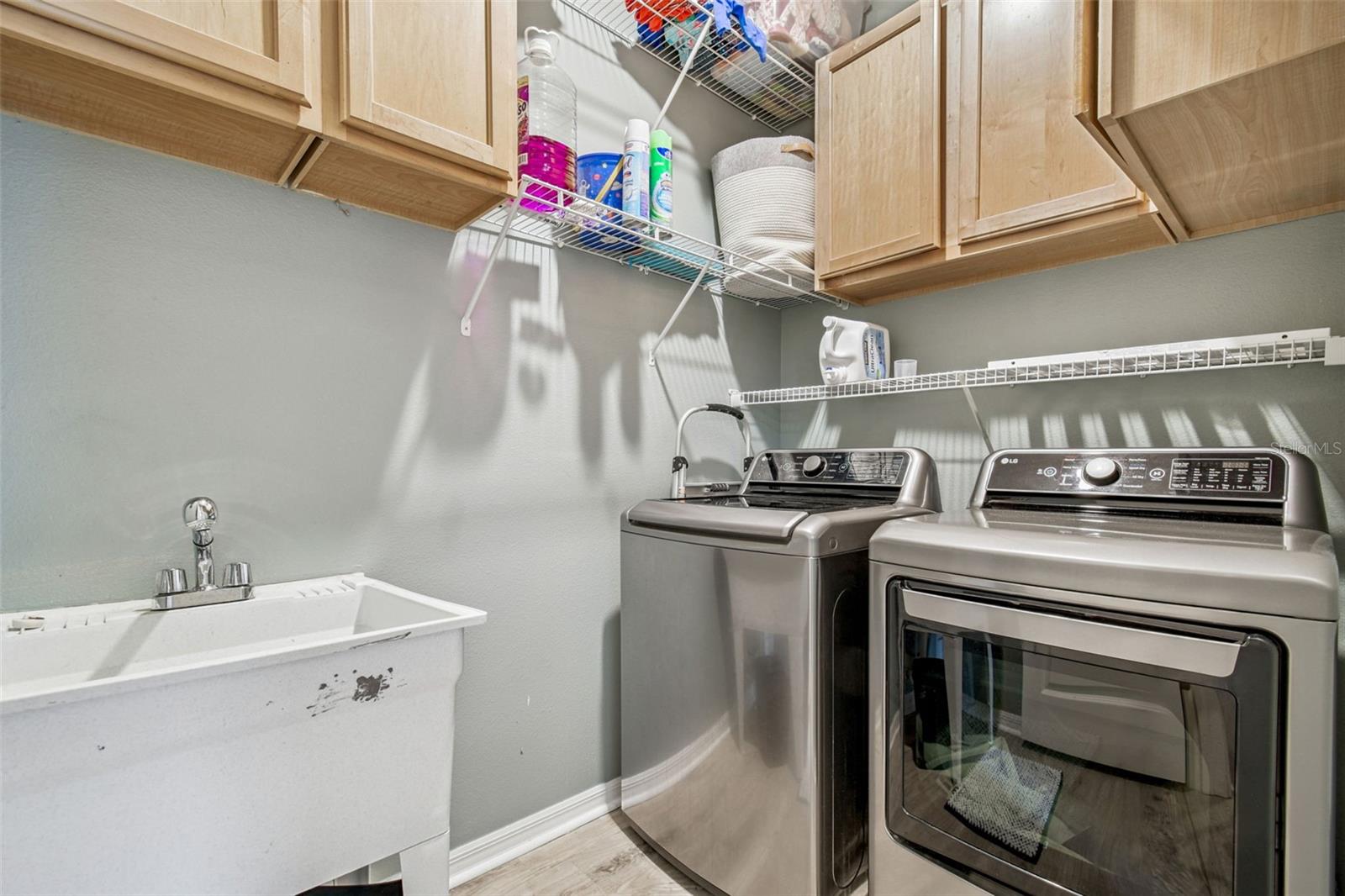 Image 30 of 34 For 5911 Plummer Slade Court