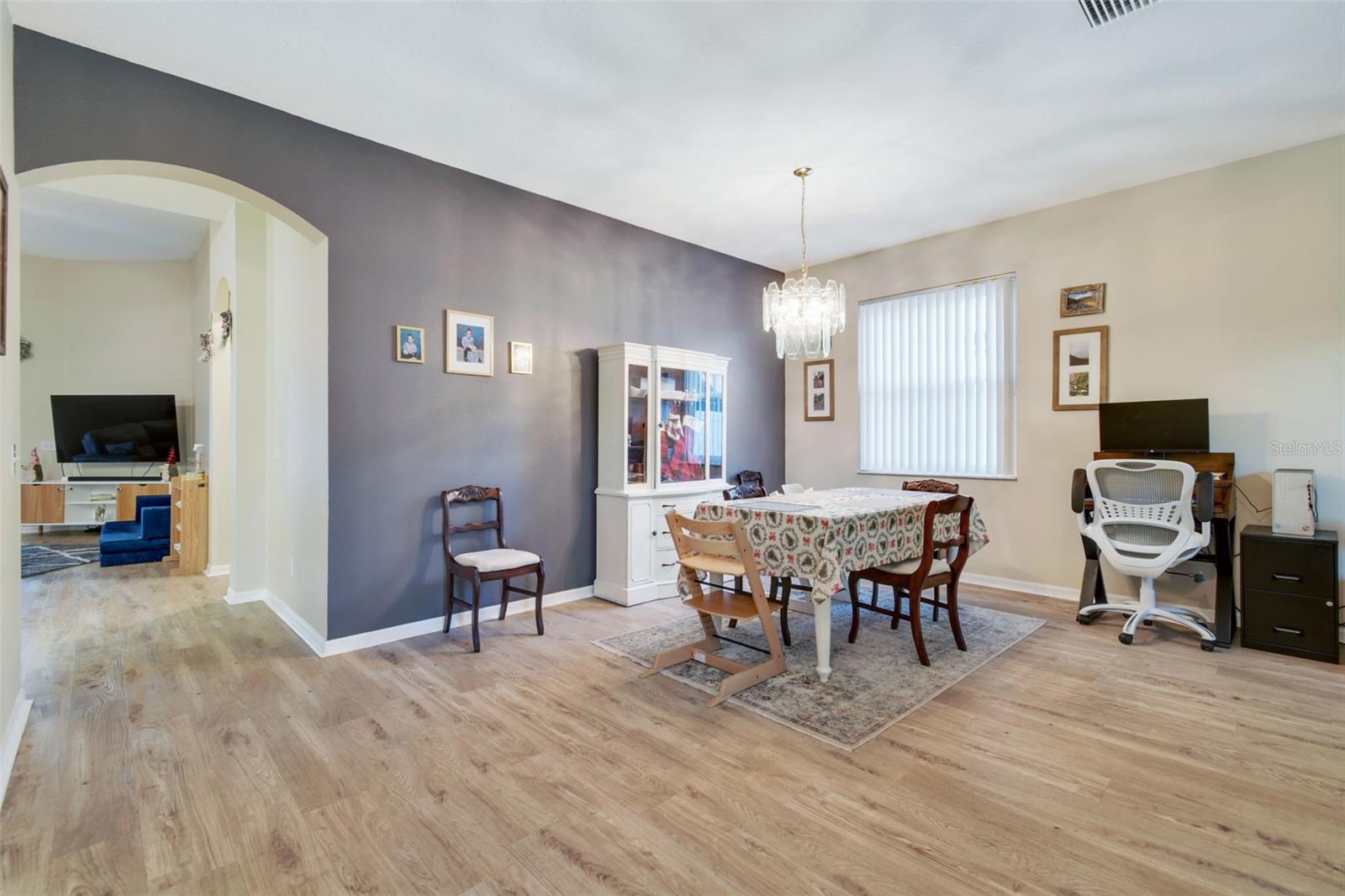 Image 5 of 34 For 5911 Plummer Slade Court