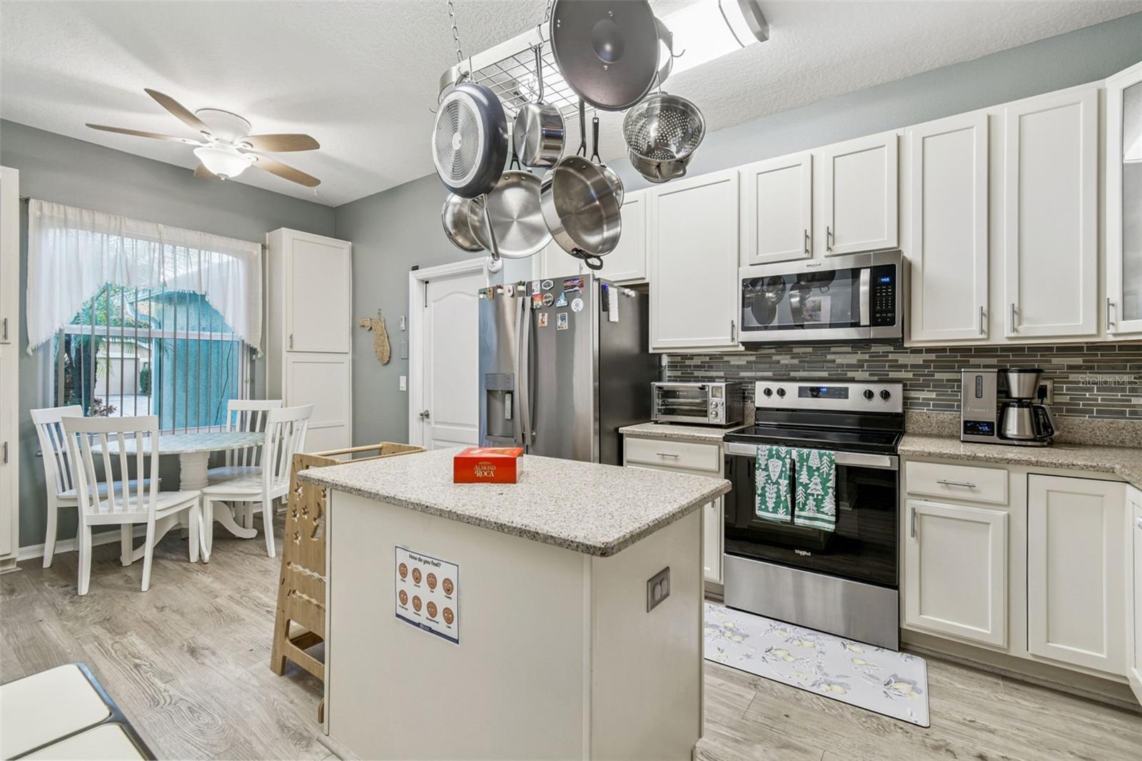 Image 7 of 34 For 5911 Plummer Slade Court