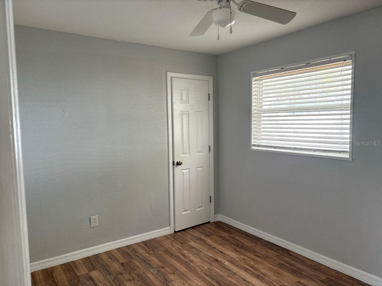 Image 9 of 17 For 4431 Wallace Avenue