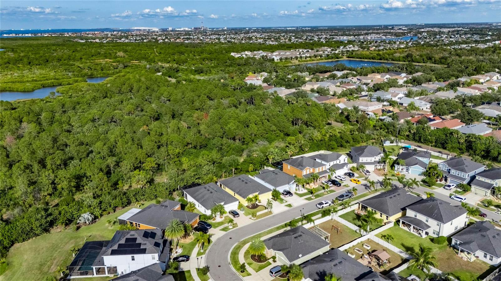 Image 19 of 74 For 5048 Inshore Landing Drive