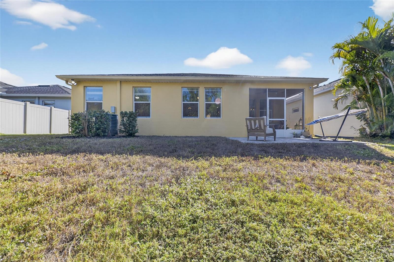 Image 26 of 74 For 5048 Inshore Landing Drive