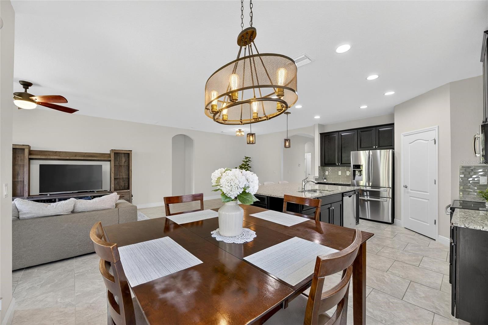 Image 40 of 74 For 5048 Inshore Landing Drive