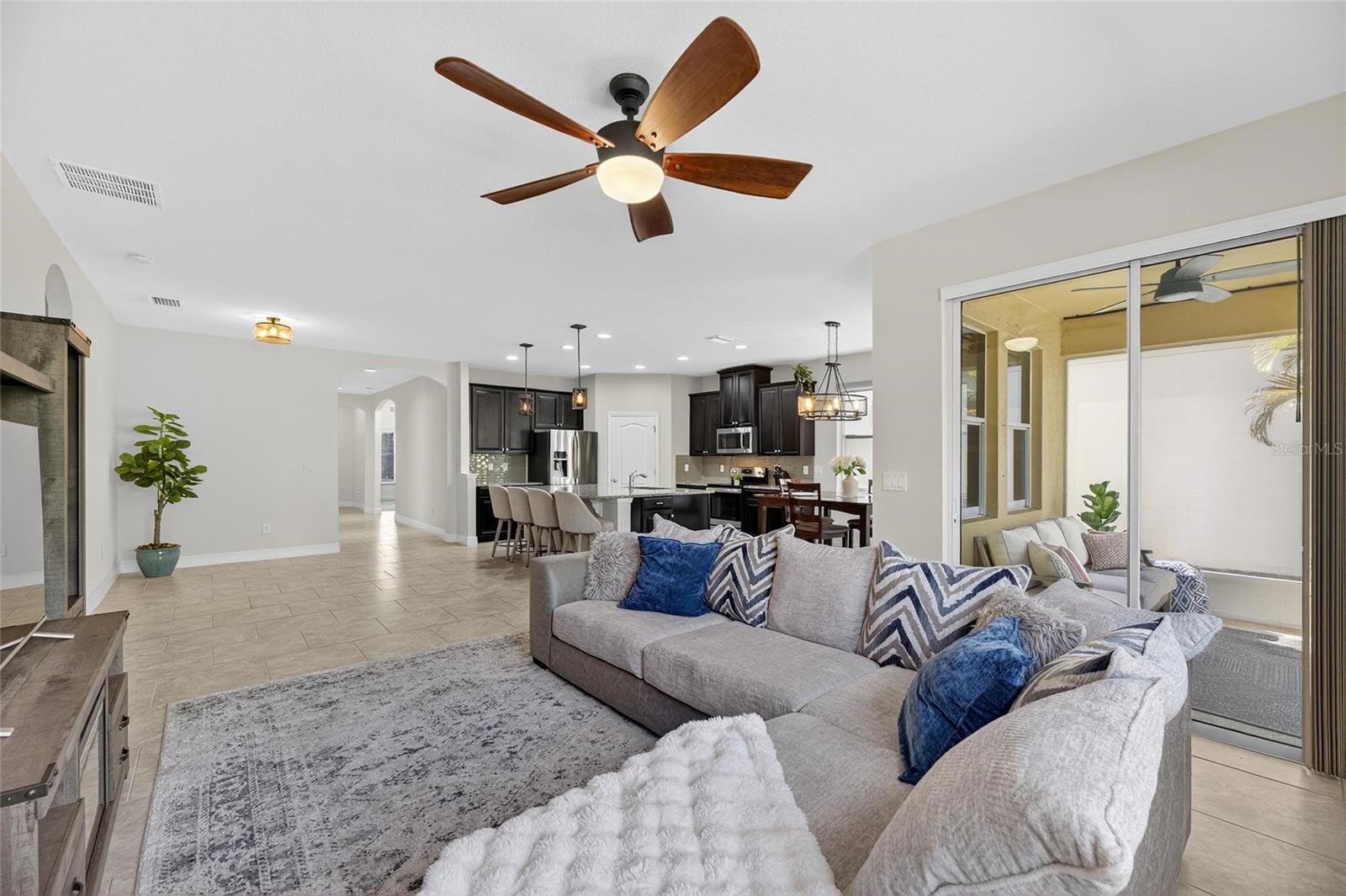 Image 42 of 74 For 5048 Inshore Landing Drive