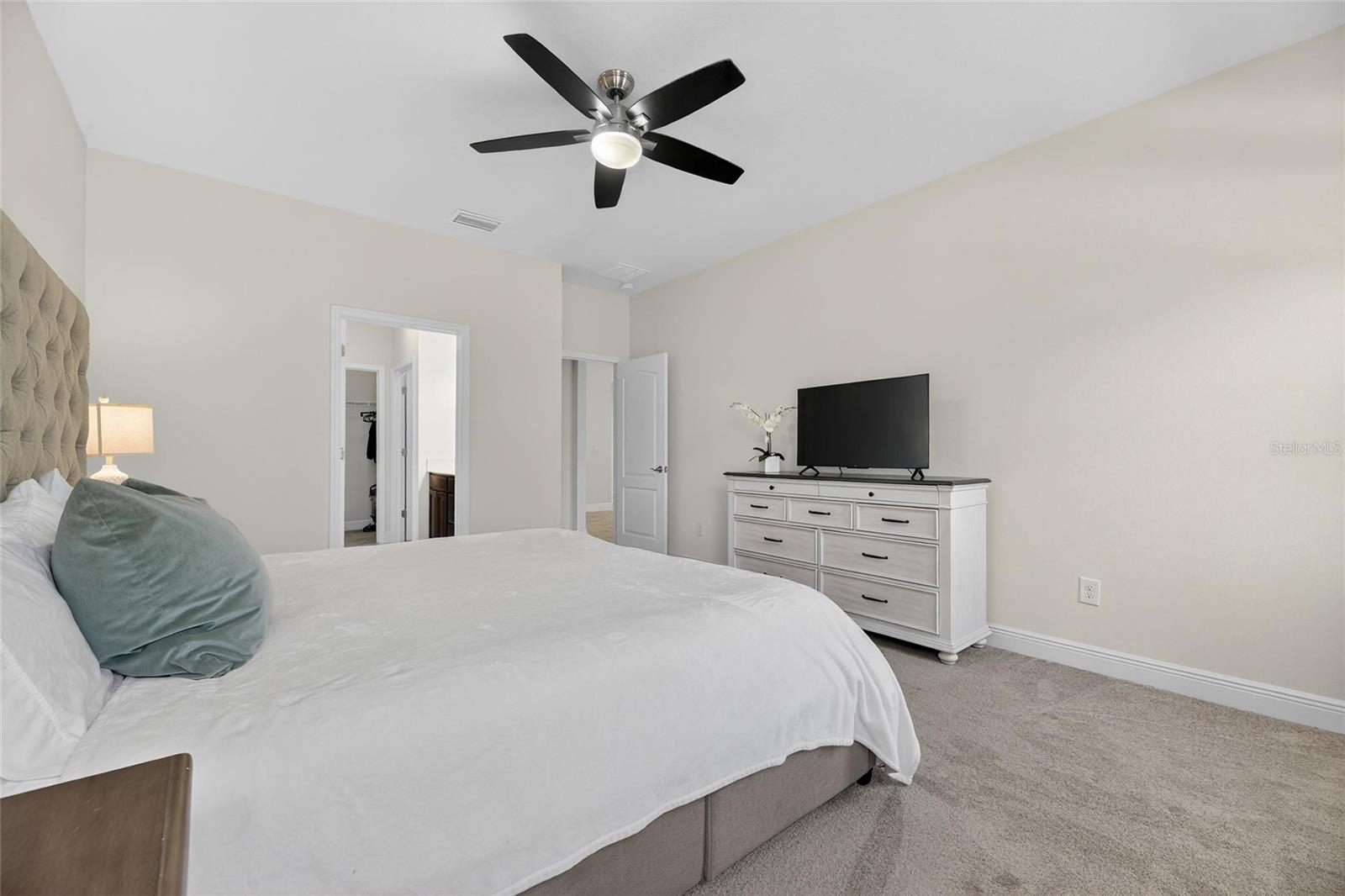 Image 51 of 74 For 5048 Inshore Landing Drive