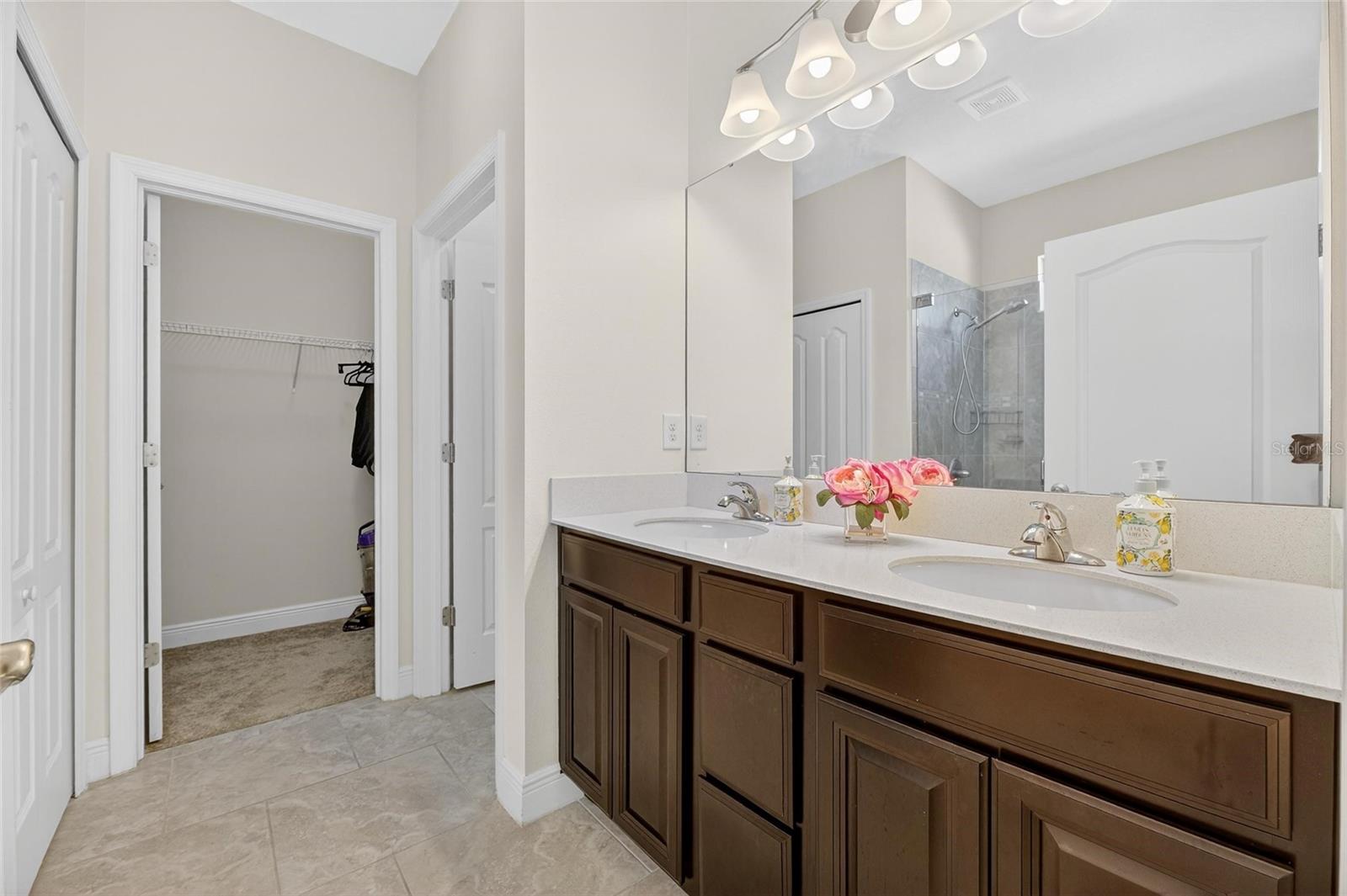 Image 52 of 74 For 5048 Inshore Landing Drive