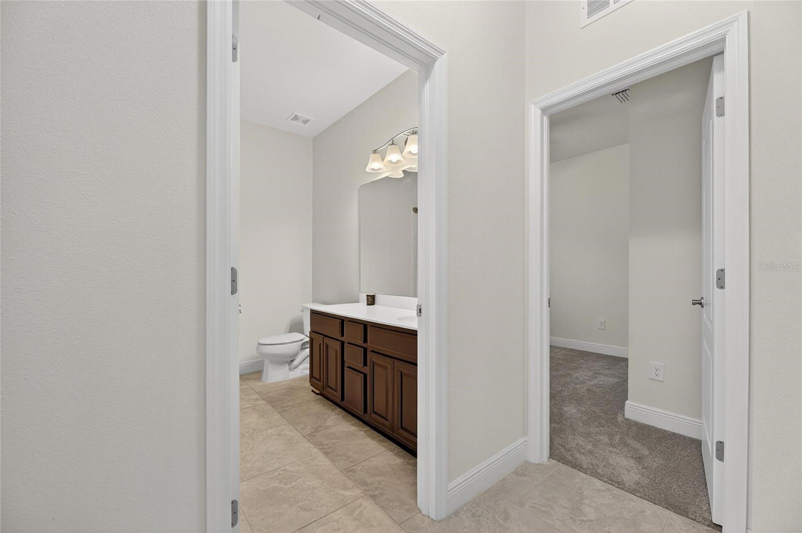 Image 54 of 74 For 5048 Inshore Landing Drive