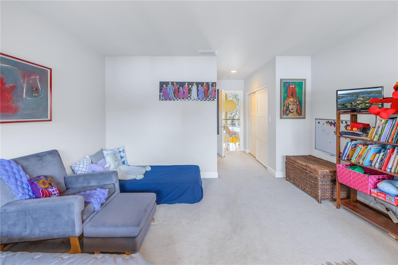 Listing photo id 21 for 838 Monterey Boulevard Ne