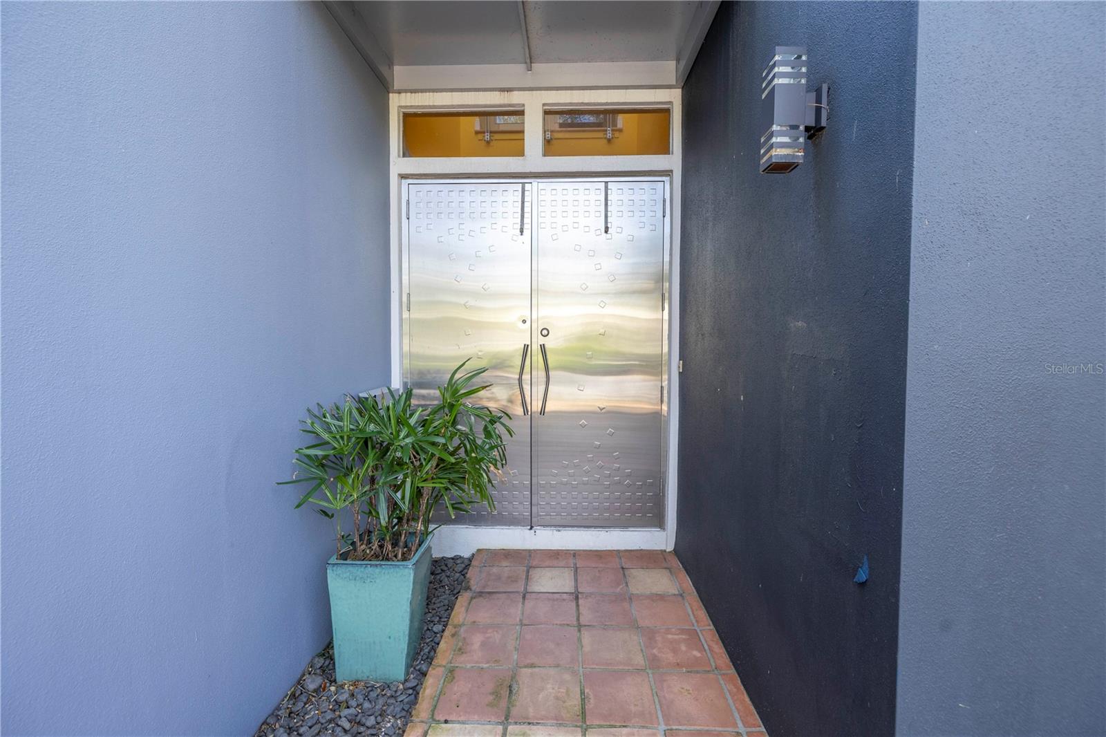 Listing photo id 43 for 838 Monterey Boulevard Ne