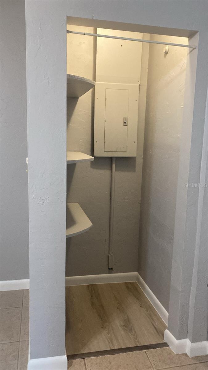 Image 6 of 7 For 6125 62nd Avenue N