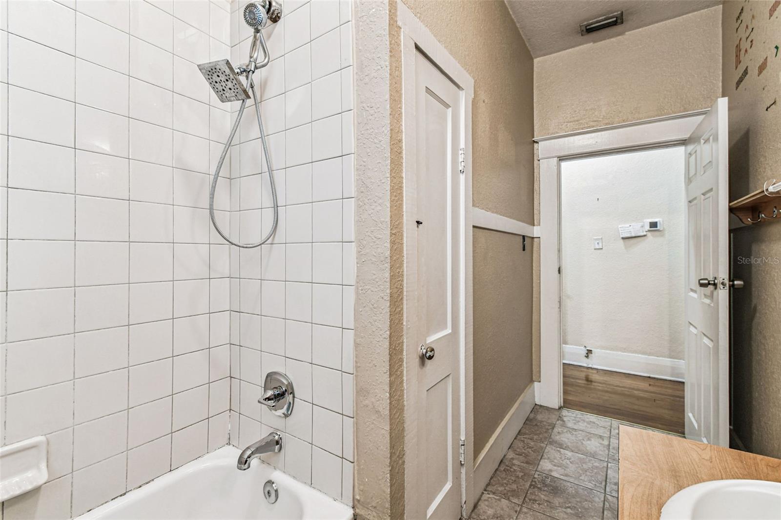 Image 10 of 26 For 1808 Tampania Avenue