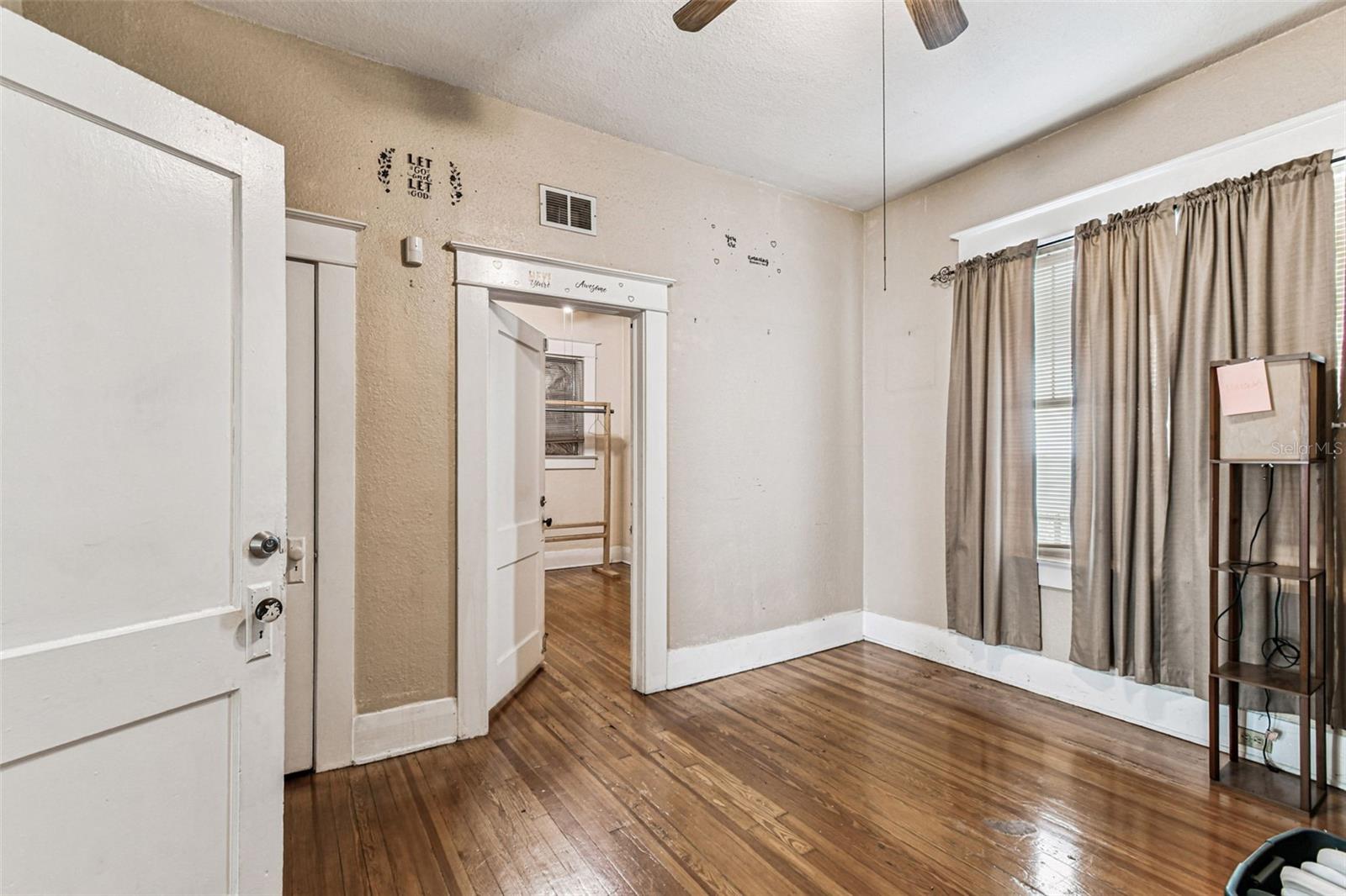 Image 11 of 26 For 1808 Tampania Avenue