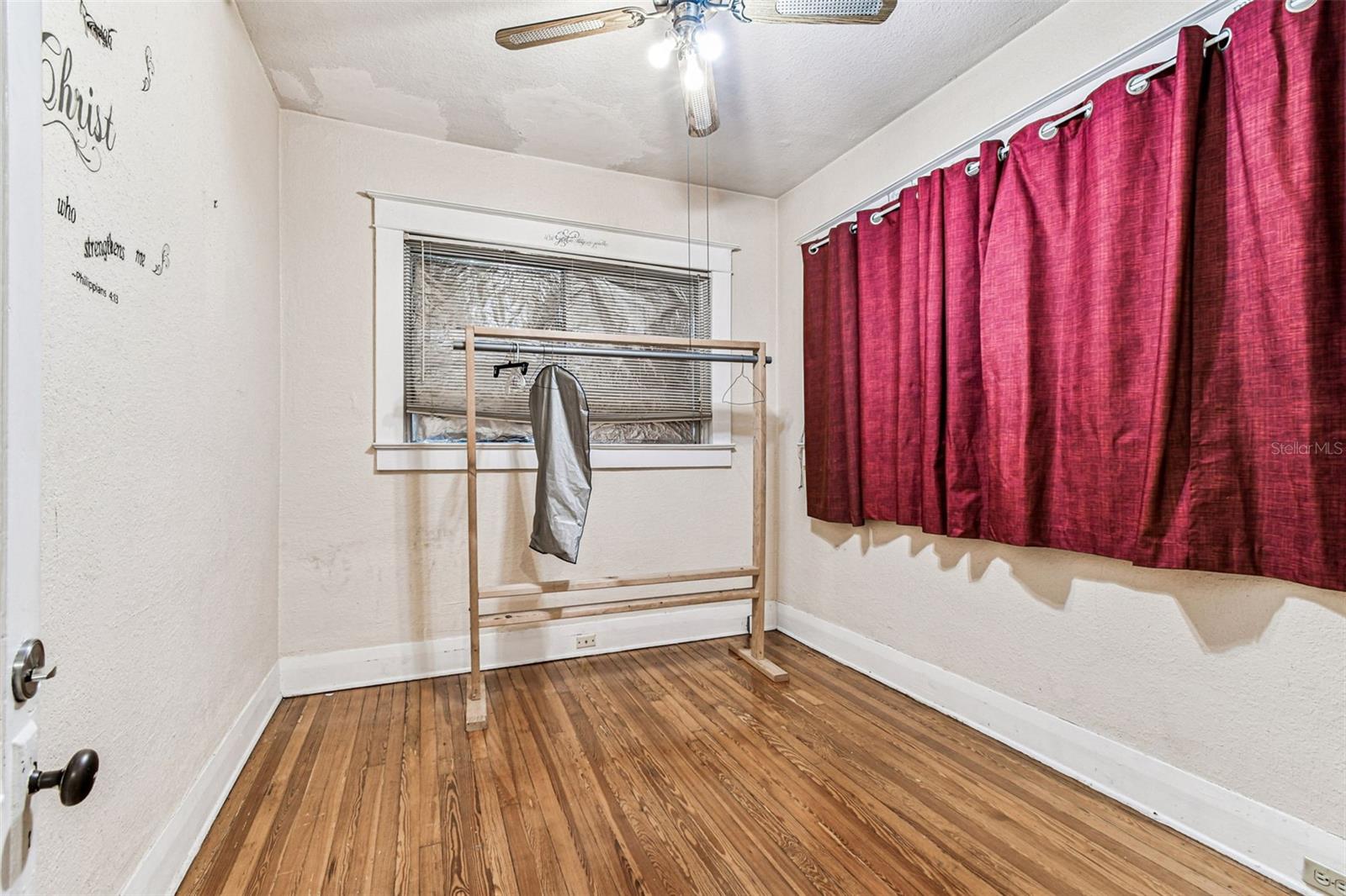 Image 12 of 26 For 1808 Tampania Avenue