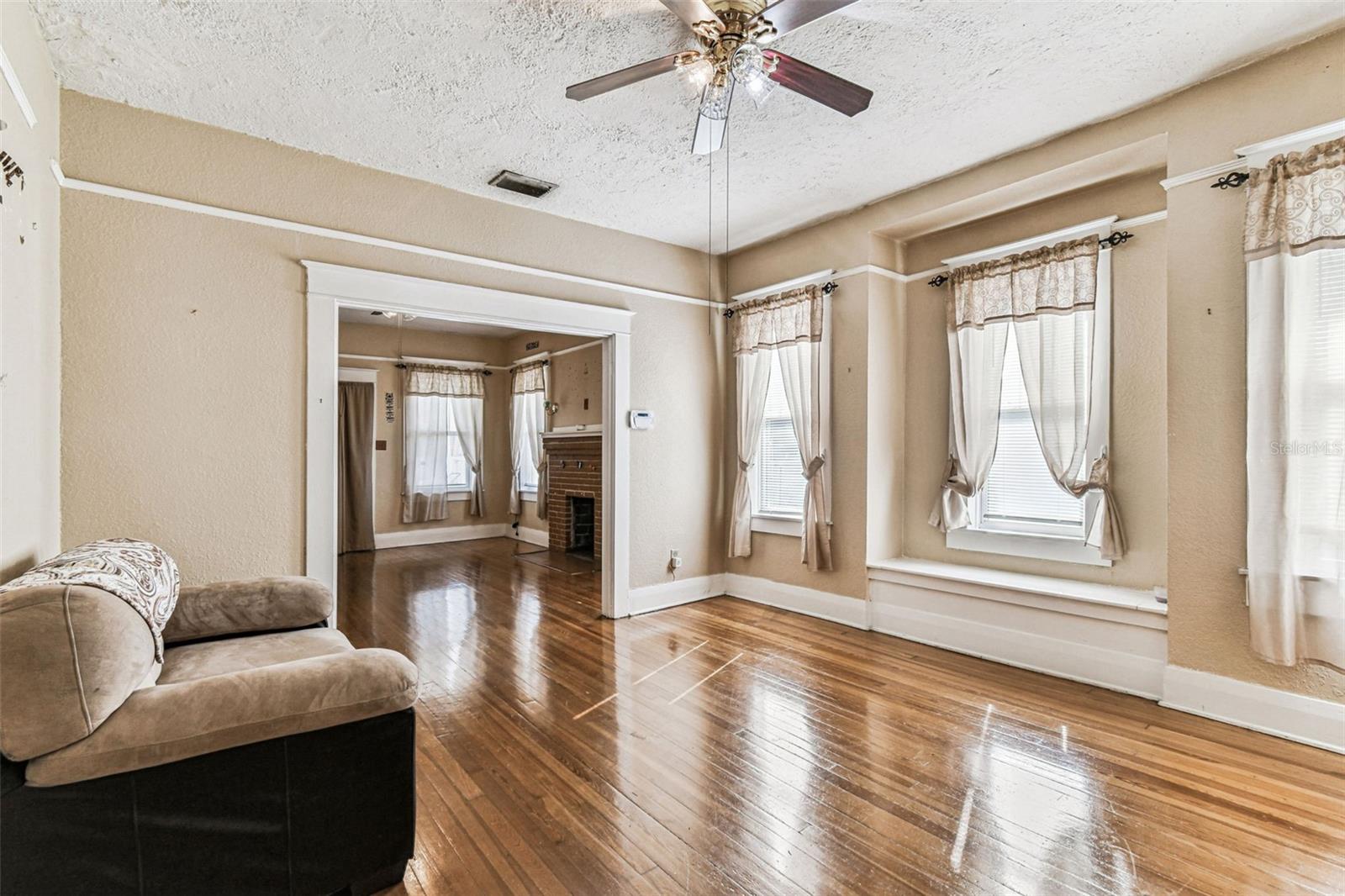 Image 13 of 26 For 1808 Tampania Avenue