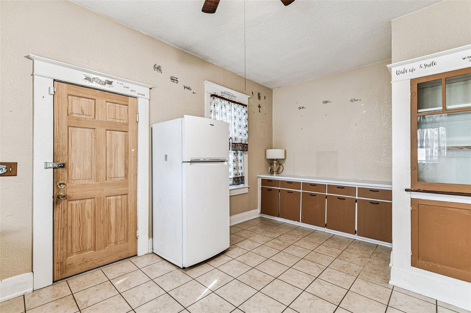 Image 20 of 26 For 1808 Tampania Avenue