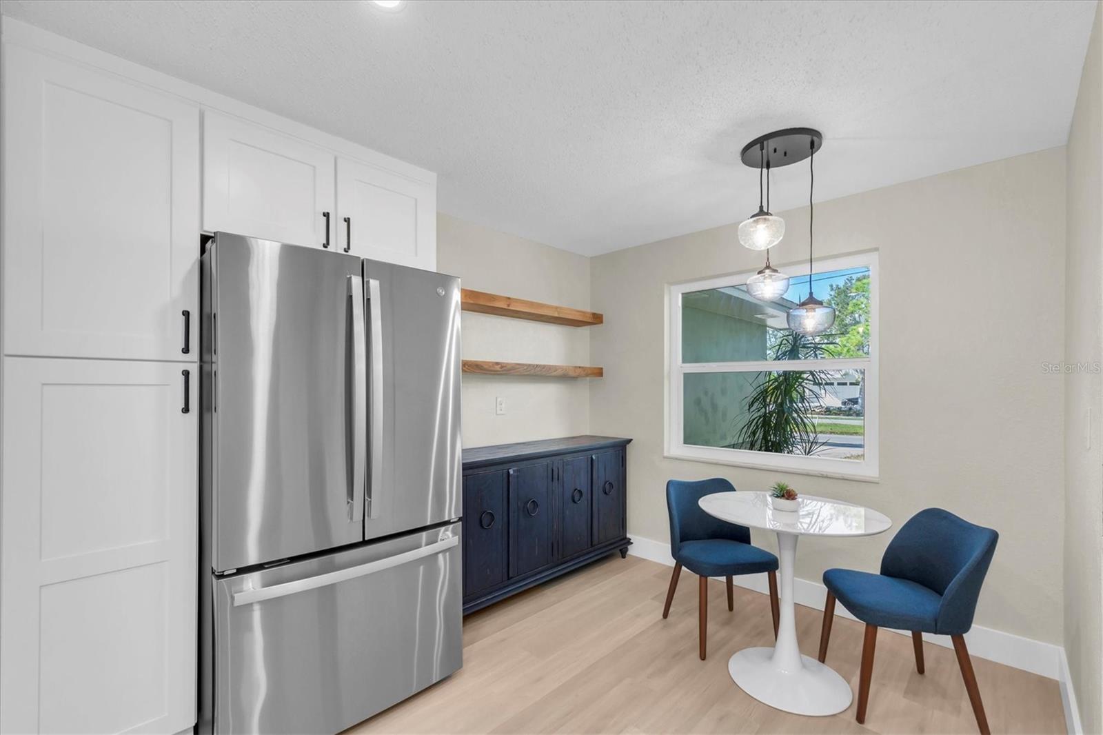 Image 11 of 58 For 513 Oakwood Boulevard