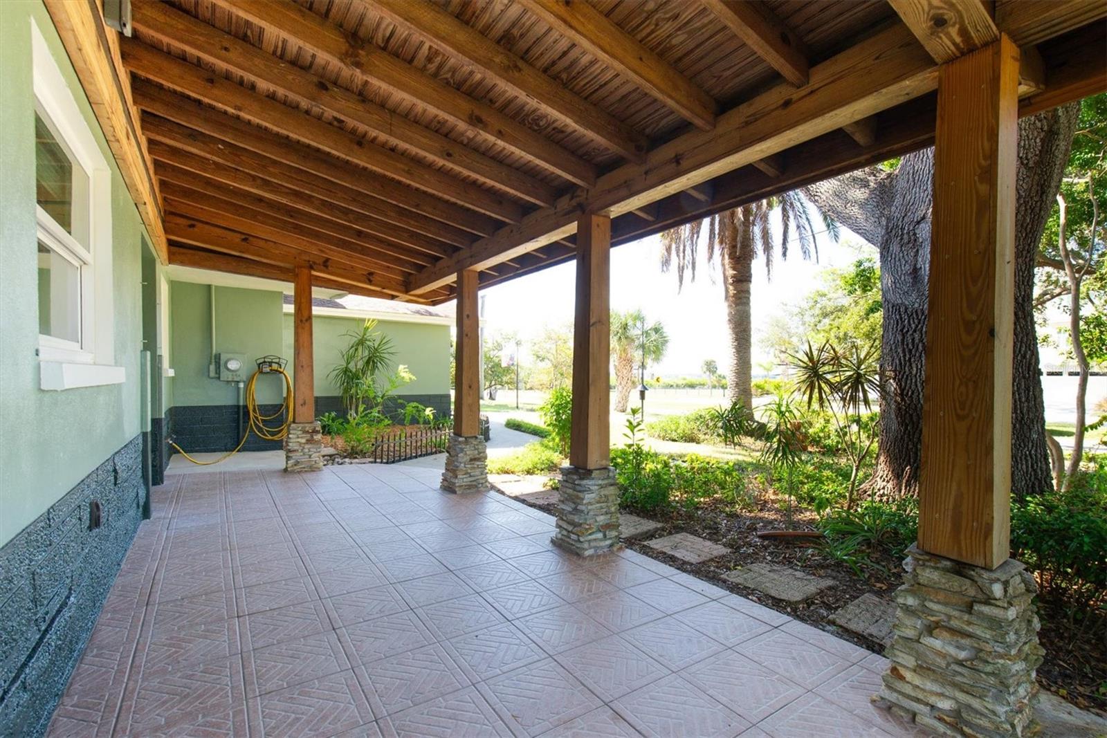 Image 55 of 58 For 513 Oakwood Boulevard