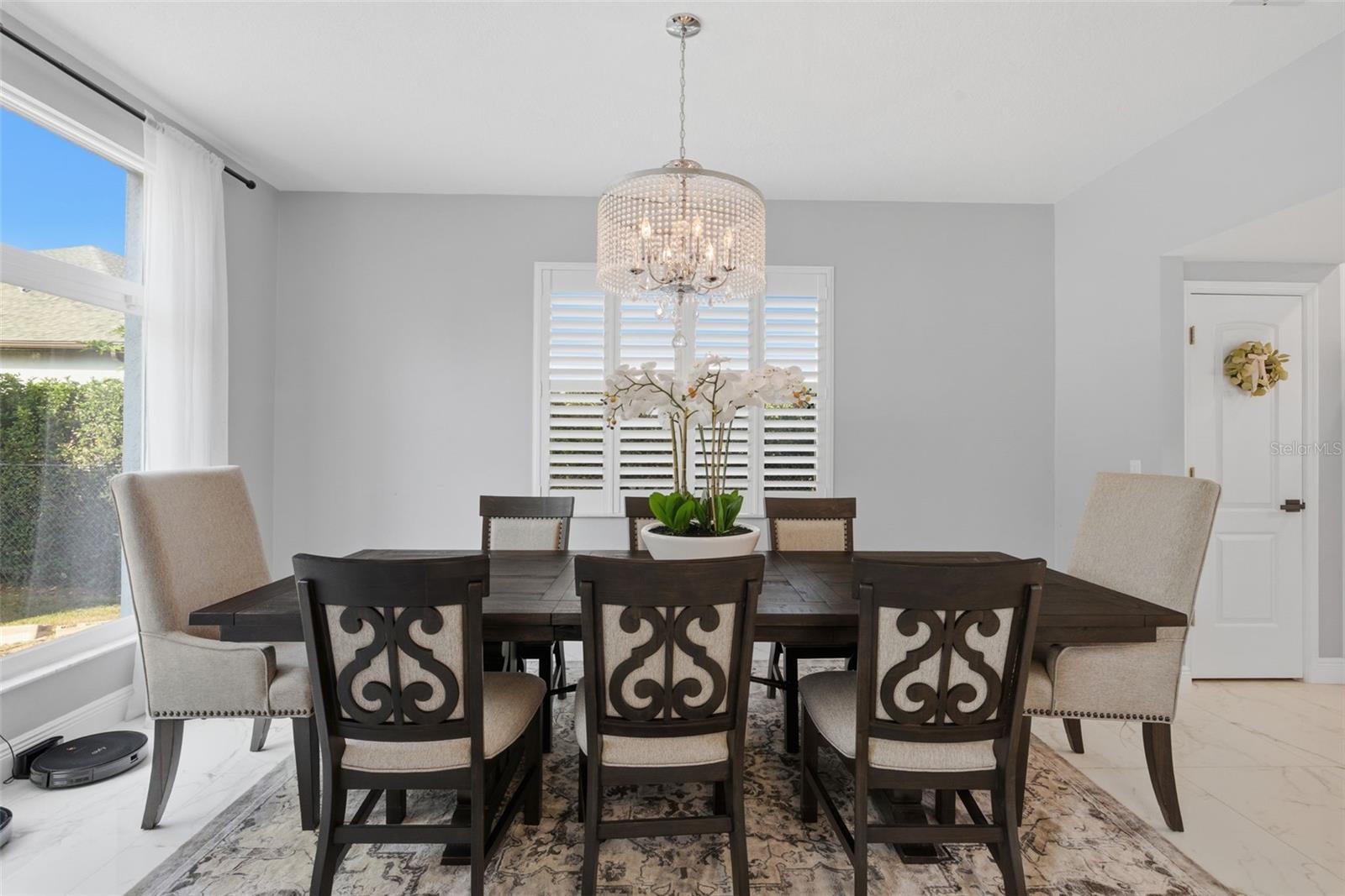 Image 12 of 79 For 9741 Wilsky Boulevard