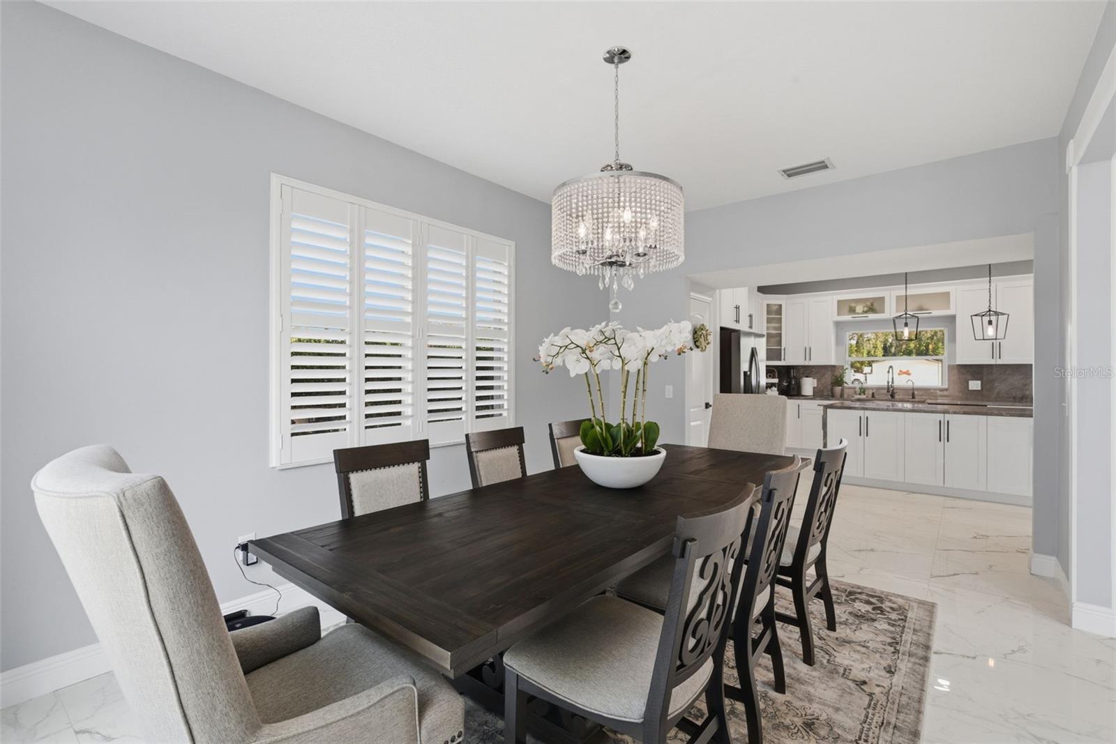 Image 15 of 79 For 9741 Wilsky Boulevard