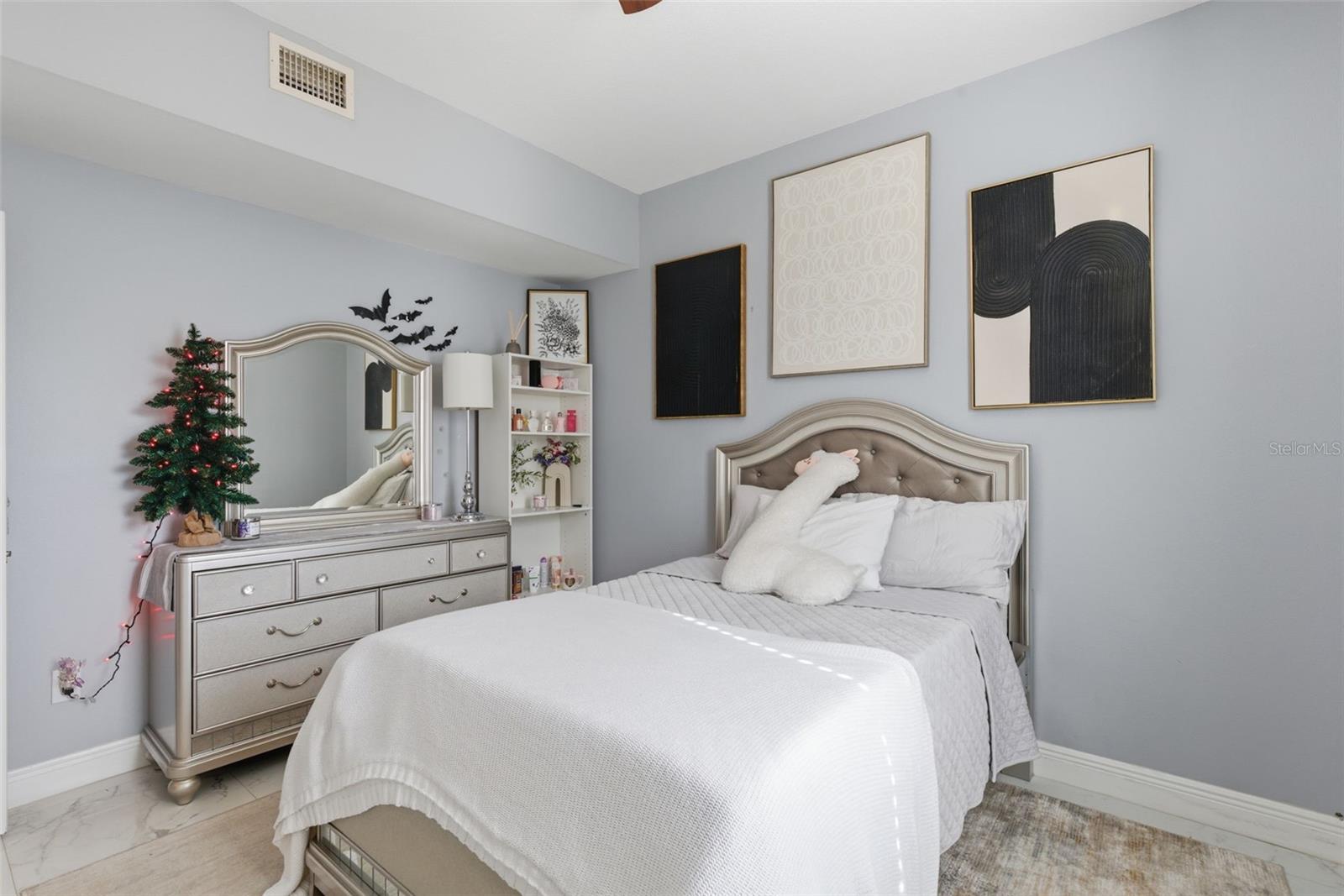 Image 32 of 79 For 9741 Wilsky Boulevard