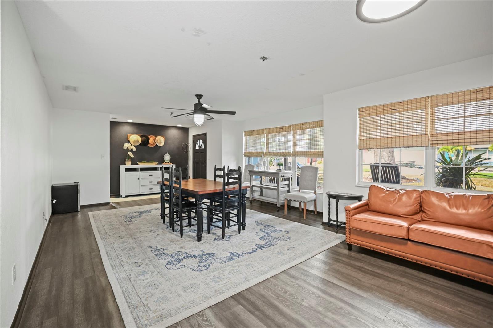 Image 13 of 36 For 2181 Viola Drive