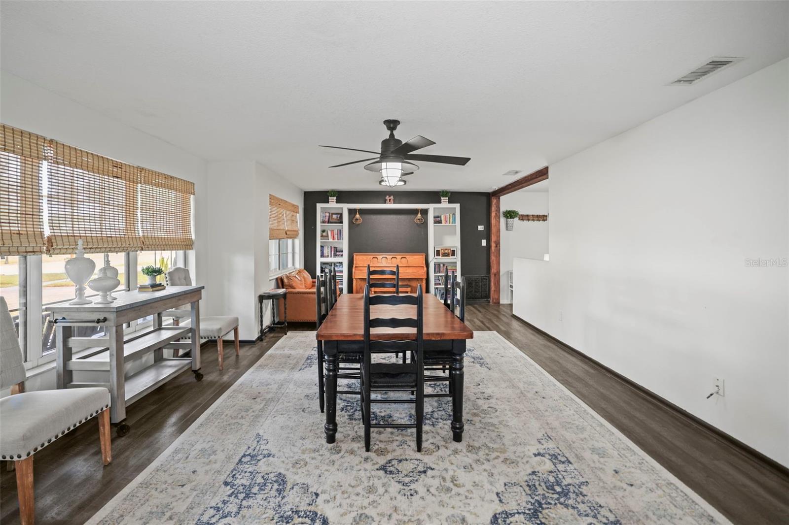 Image 14 of 36 For 2181 Viola Drive