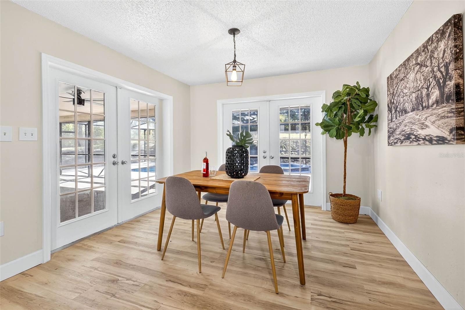 Image 10 of 43 For 14252 Trinity Road