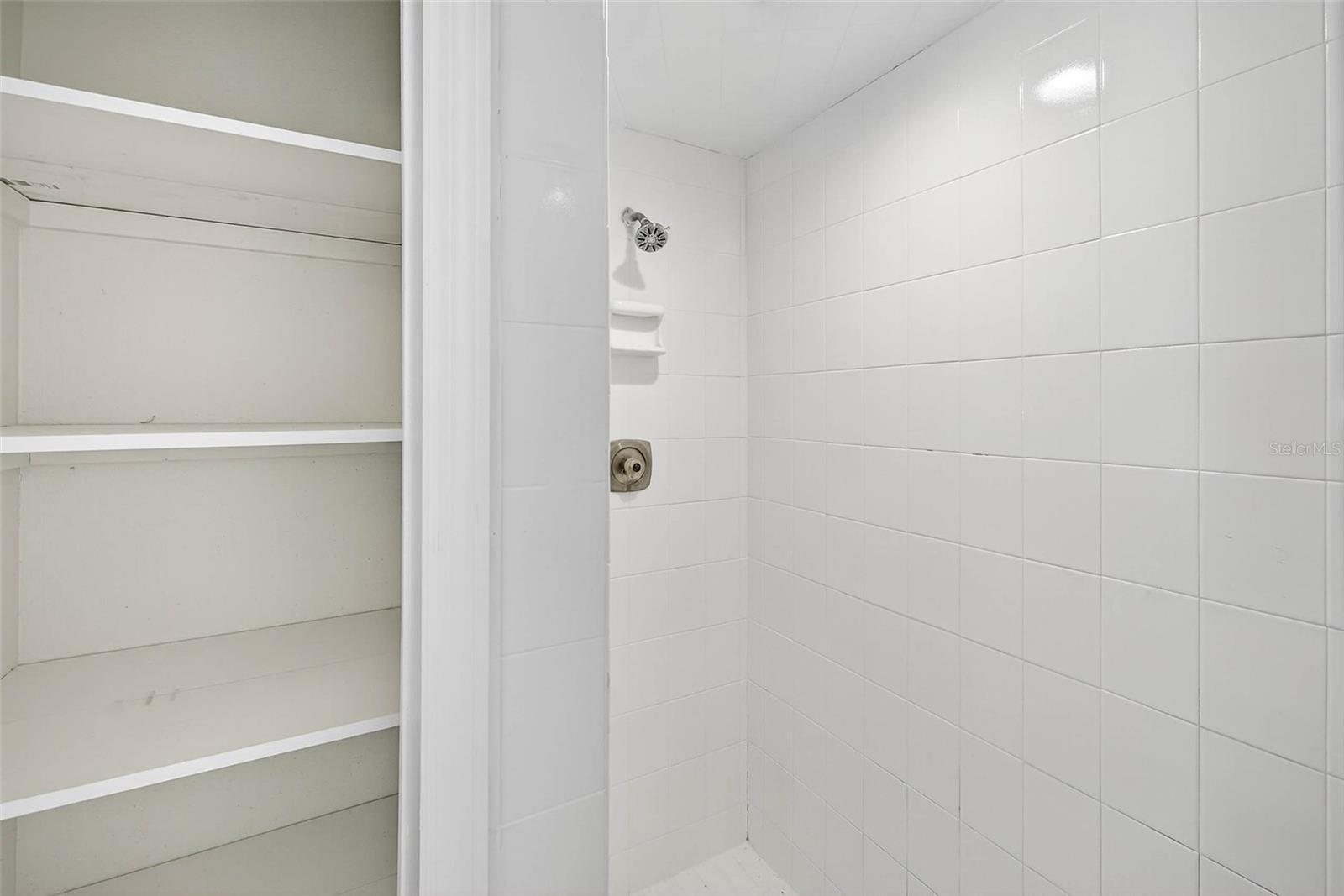 Image 17 of 43 For 14252 Trinity Road