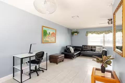 Image 10 of 29 For 2604 Campus Hill Drive